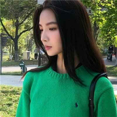 美女荒野逃亡
